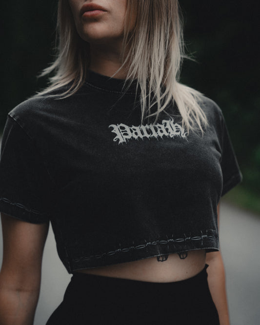 BARBED ACID-WASH CROP TOP