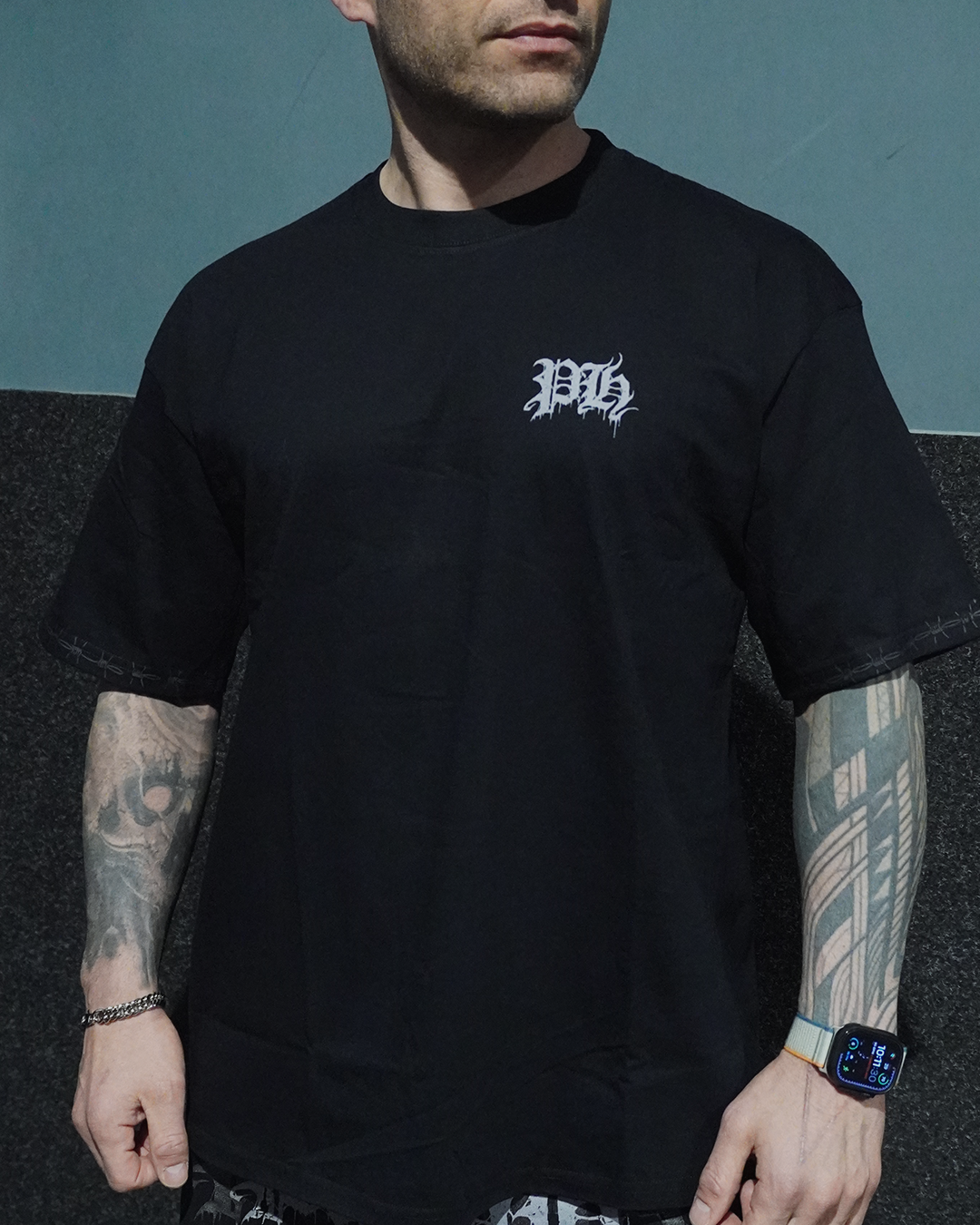 PARIAH BACKPRINT OVERSIZE TEE