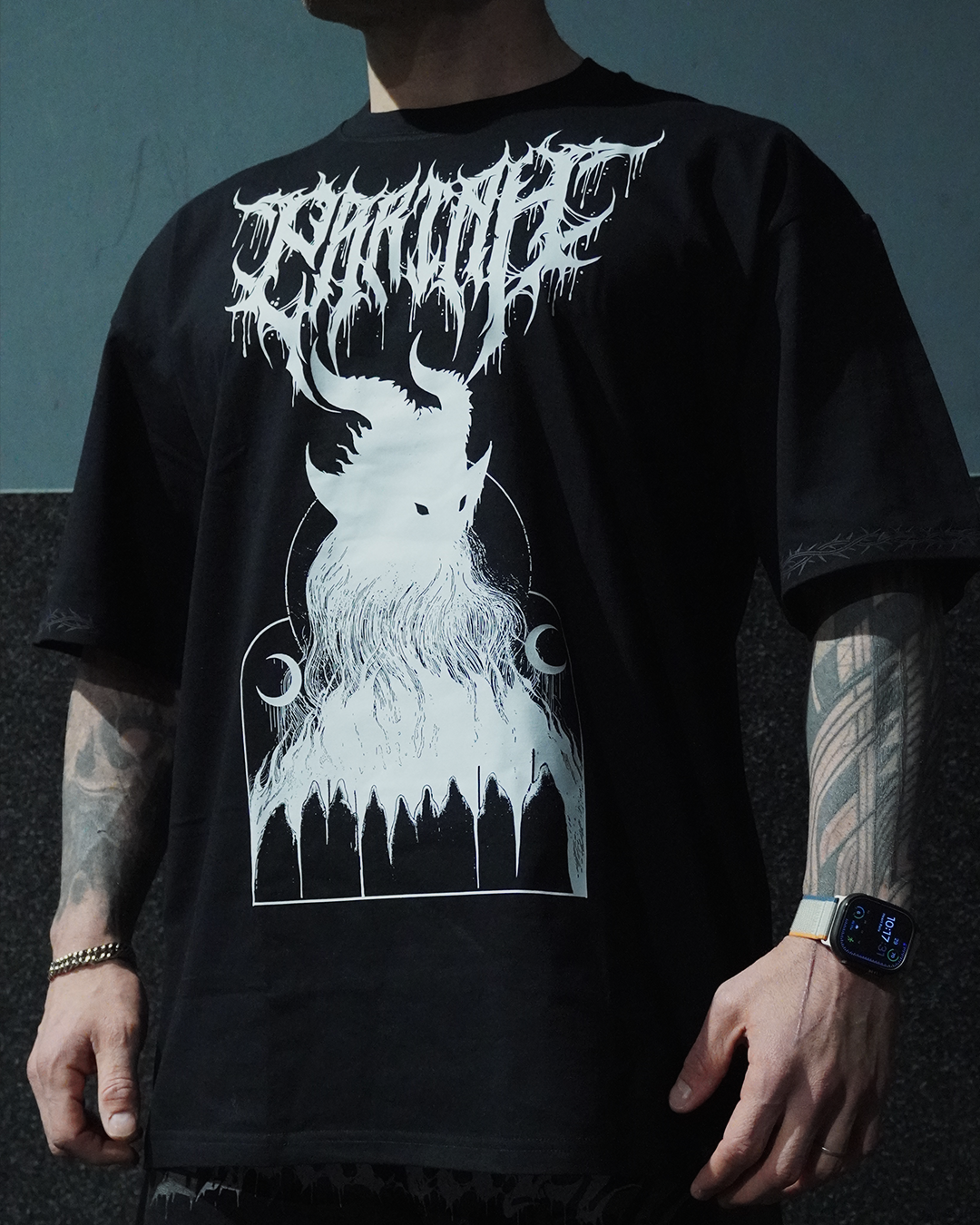 CULTIST OVERSIZE TEE