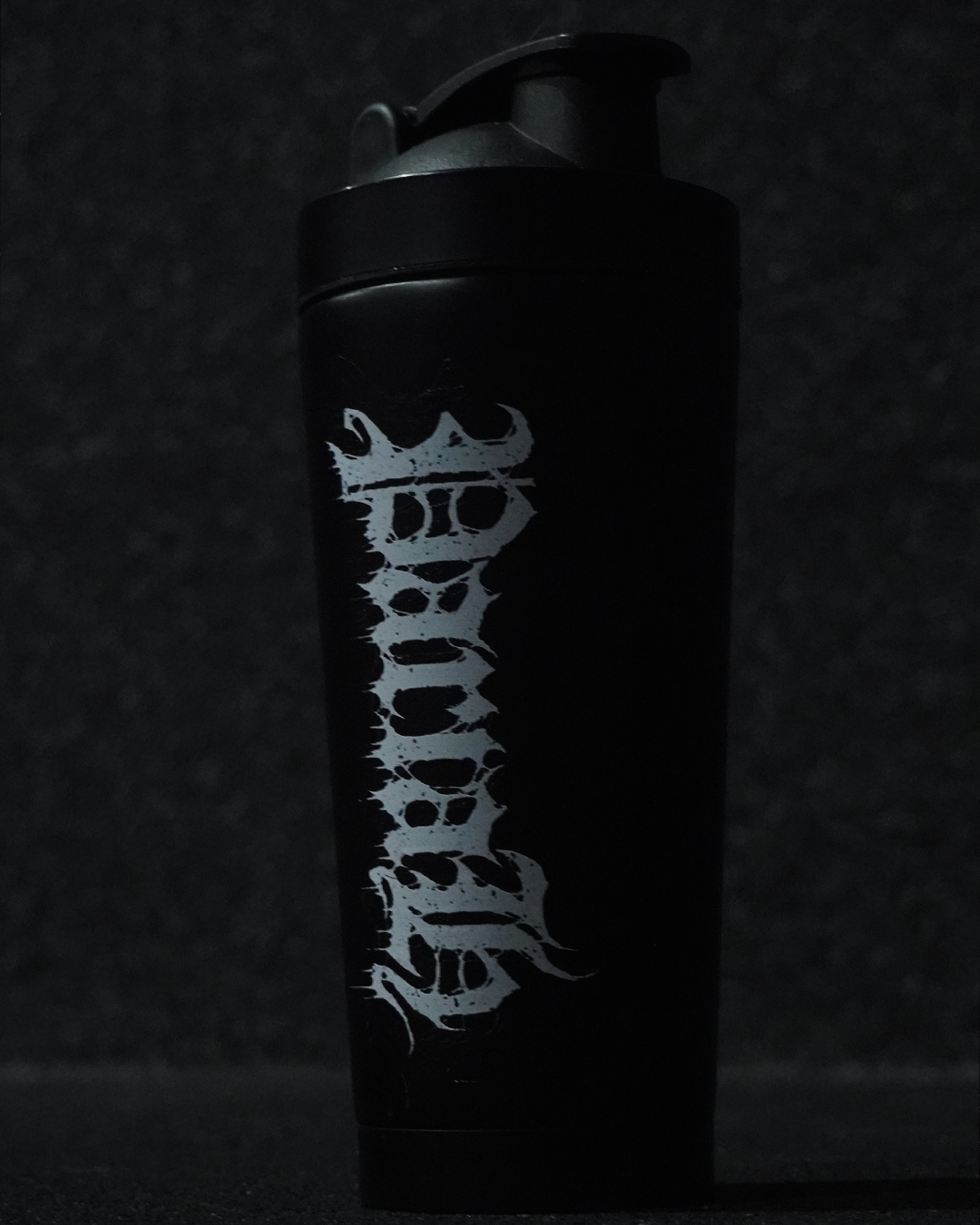 STAINLESS STEEL SHAKER BOTTLE
