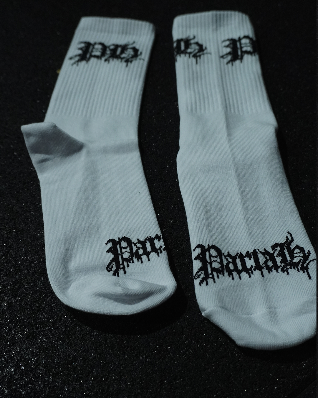 CREW SOCKS (WHITE)
